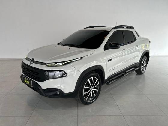 FIAT TORO 2.0 16V TURBO DIESEL ULTRA 4WD AT9